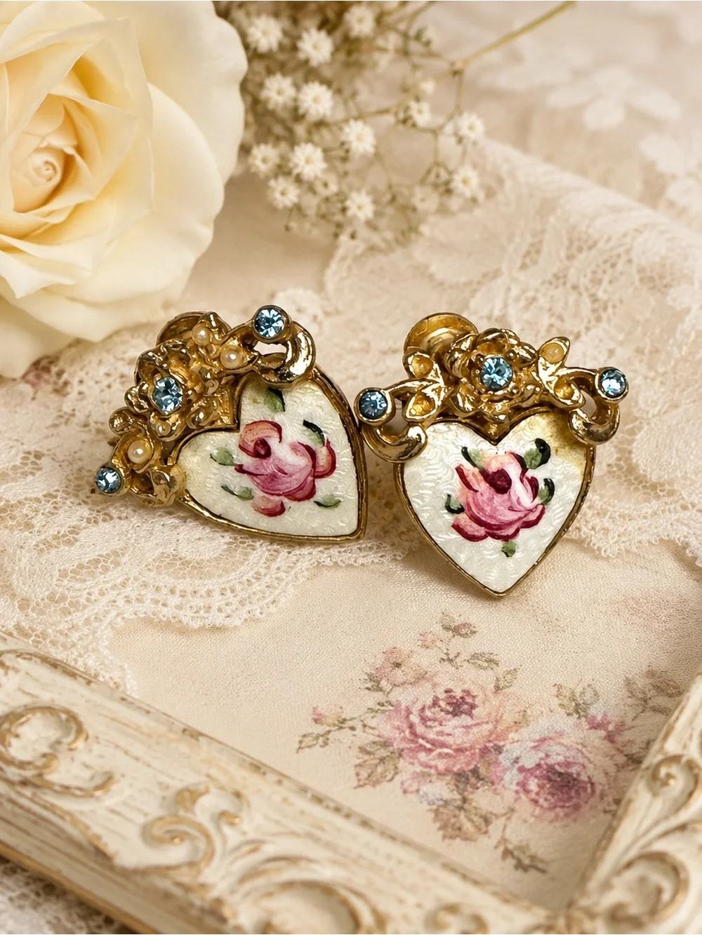 Vintage Coro Heart Guilloché Enamel Rose Screwback Earrings Blue GoldTone Signed